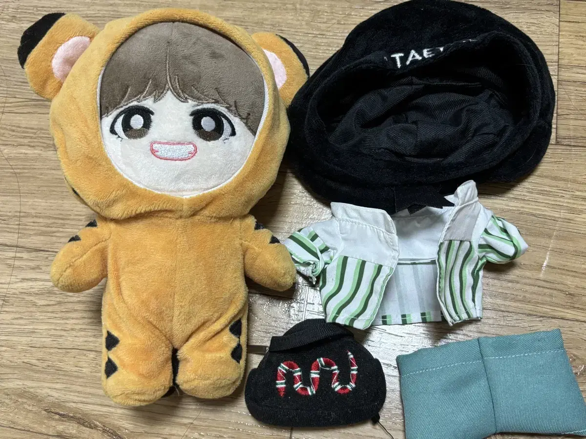 방탄소년단 김태형 뷔 인형 첫눈태 bts v doll